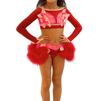 Red/Pink Feathers Wesley Tang